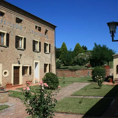 Apartment Chianacce Sleeps 4 Pool *