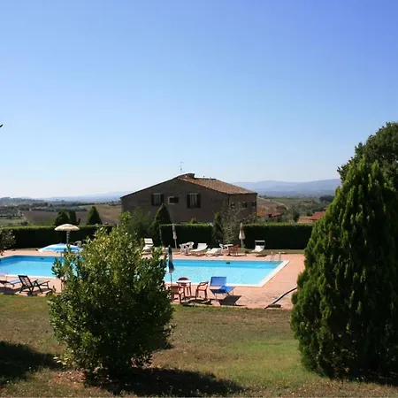 Chianacce Sleeps 4 Pool Apartment Cortona